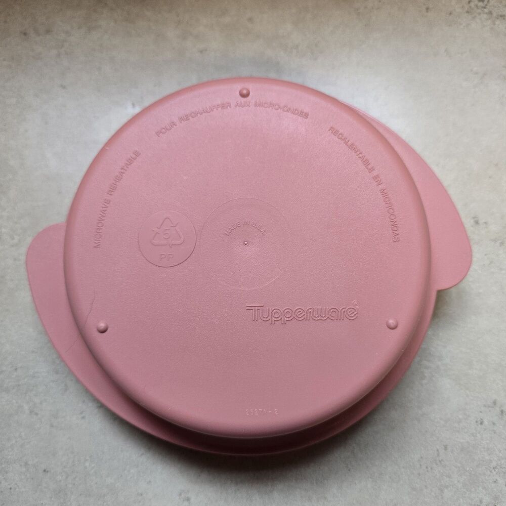Tupperware Round Pink Plastic Storage Container Microwave Reheatable 2327A-6